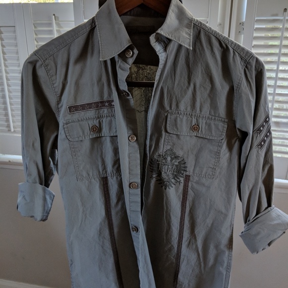 7 Diamonds Button Down Army Green embroidere shirt - Picture 2 of 8